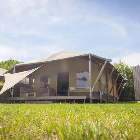 Glamping De Boshoek Tatil parkı Voorthuizen