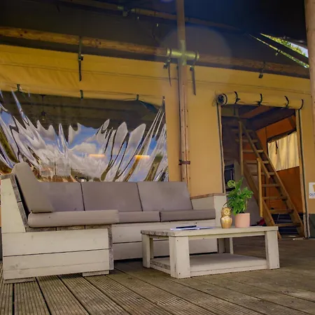 Tatil parkı Glamping De Boshoek