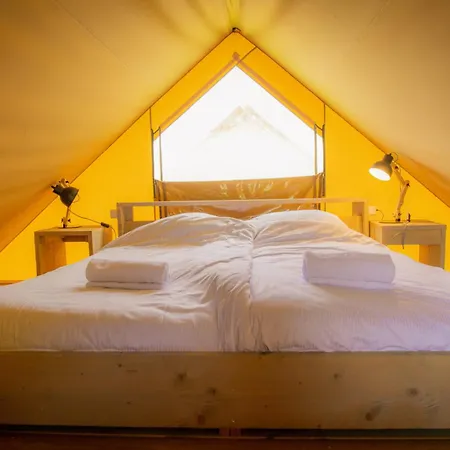 Tatil parkı Glamping De Boshoek *
