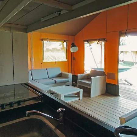 Tatil parkı Glamping De Boshoek