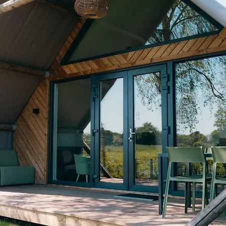 Glamping De Boshoek Tatil parkı Voorthuizen