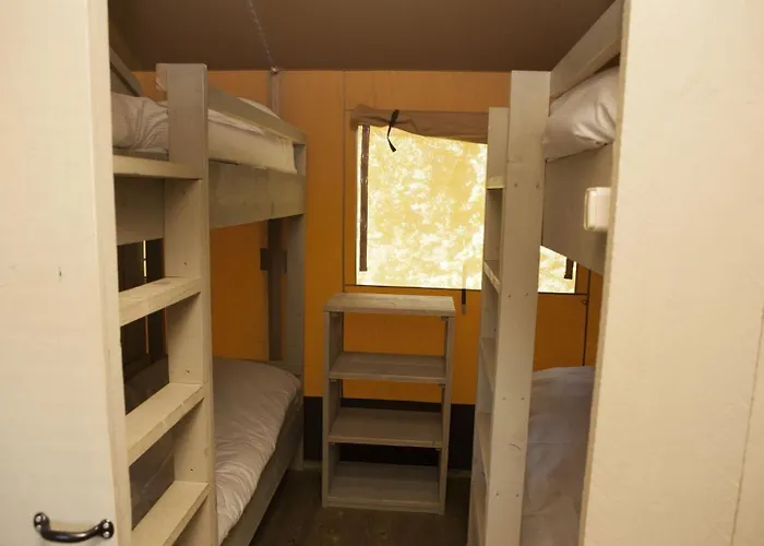 假日公园 Glamping De Boshoek *