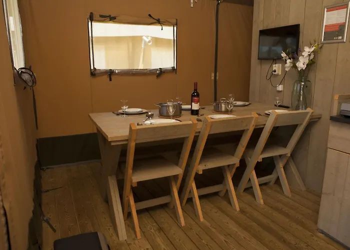 Glamping De Boshoek Holiday park *